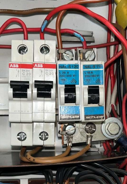 配電箱內接線端子:整改紀錄
